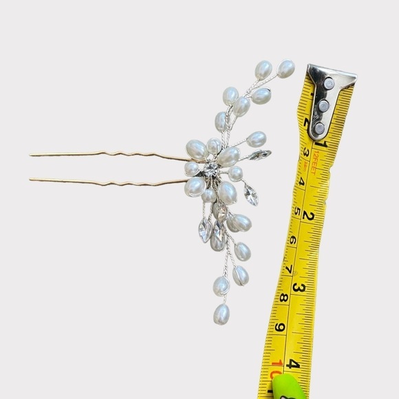 MISS TO MRS | Wedding Pearl Hair Pin Set - Picture 3 of 4